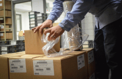 Queens FedEx & UPS Shipping & Receiving Store - Fully Set Up - ALL Equipment, Licenses & Permits - Room to Scale